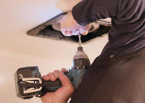 エアコン取り付け経験豊富